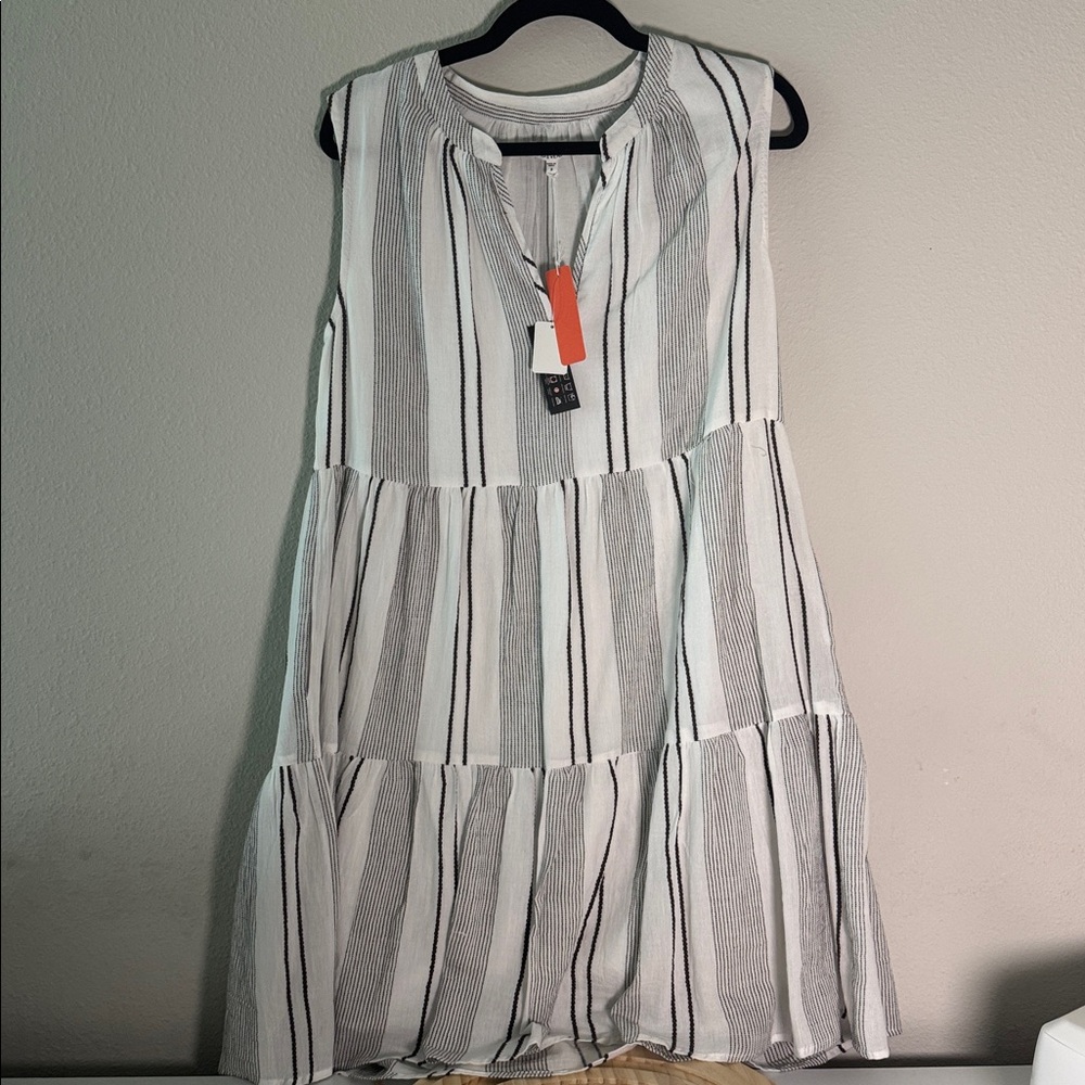 Sundry Cream Textured DRESS